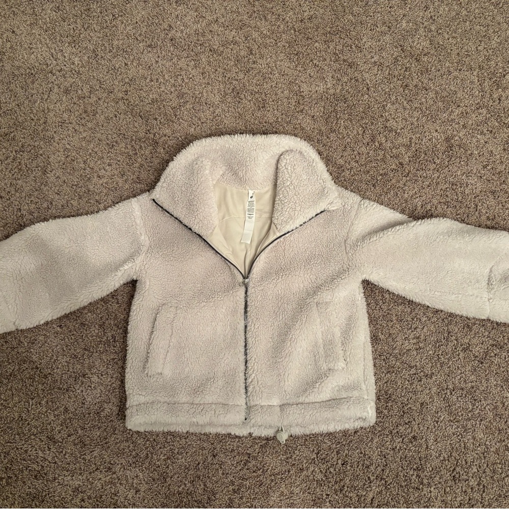 Lululemon Cinchable Fleece